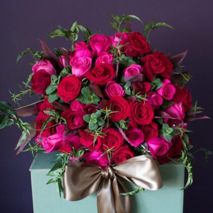 Red and Pink Rose Bouquet - Fresh Roses for Any Occasion