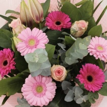 Gerbera ,Roses Flower Bouquet