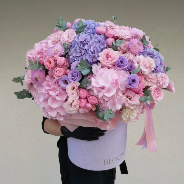 Hydrangeas, Roses, Chrysanthemums, Peony Premium Flower Box 1 Pastel Flower Box
