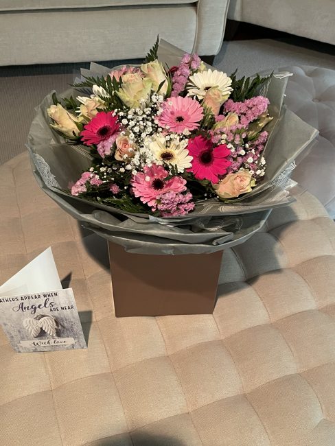 Gerbera, Roses Mixed Flower Bouquet 1 Mixed Flower Bouquet with Gerberas