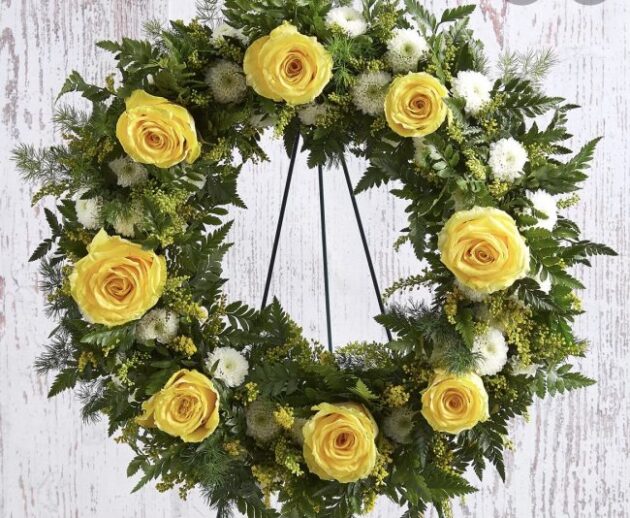 Fresh Flower Funeral Wreaths 1 Large Funeral Wreath