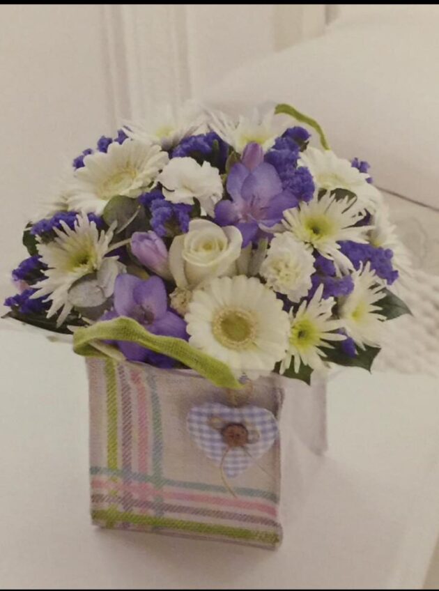 Roses, Gerbera , Freesia Mixed Flower Gift Box 1 Cheap Price Baby Boy & Girl Flower Gift box - Add Ons Gift Online Flower Company