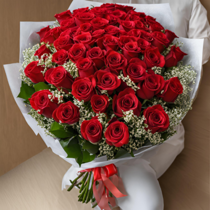 100 Red Roses For Valentine’s Day Gift - Stunning Bouquet with Fresh Roses for Love and Romance