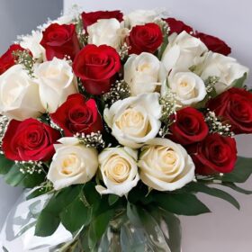 Red and White Rose Bouquet Delivery