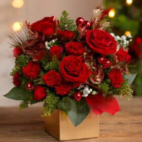 Luxury Christmas Hat Box Flowers